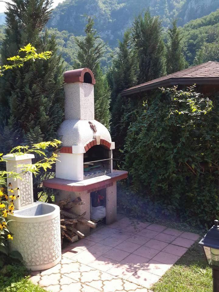 Viola I Detelina Apartments Perucac Buitenkant foto