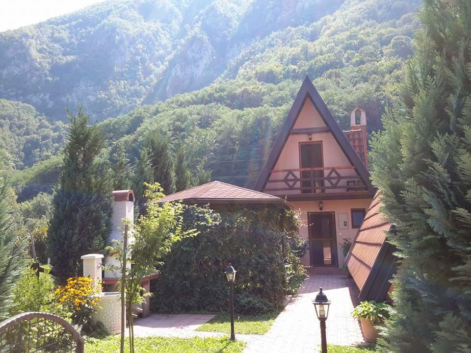 Viola I Detelina Apartments Perucac Buitenkant foto