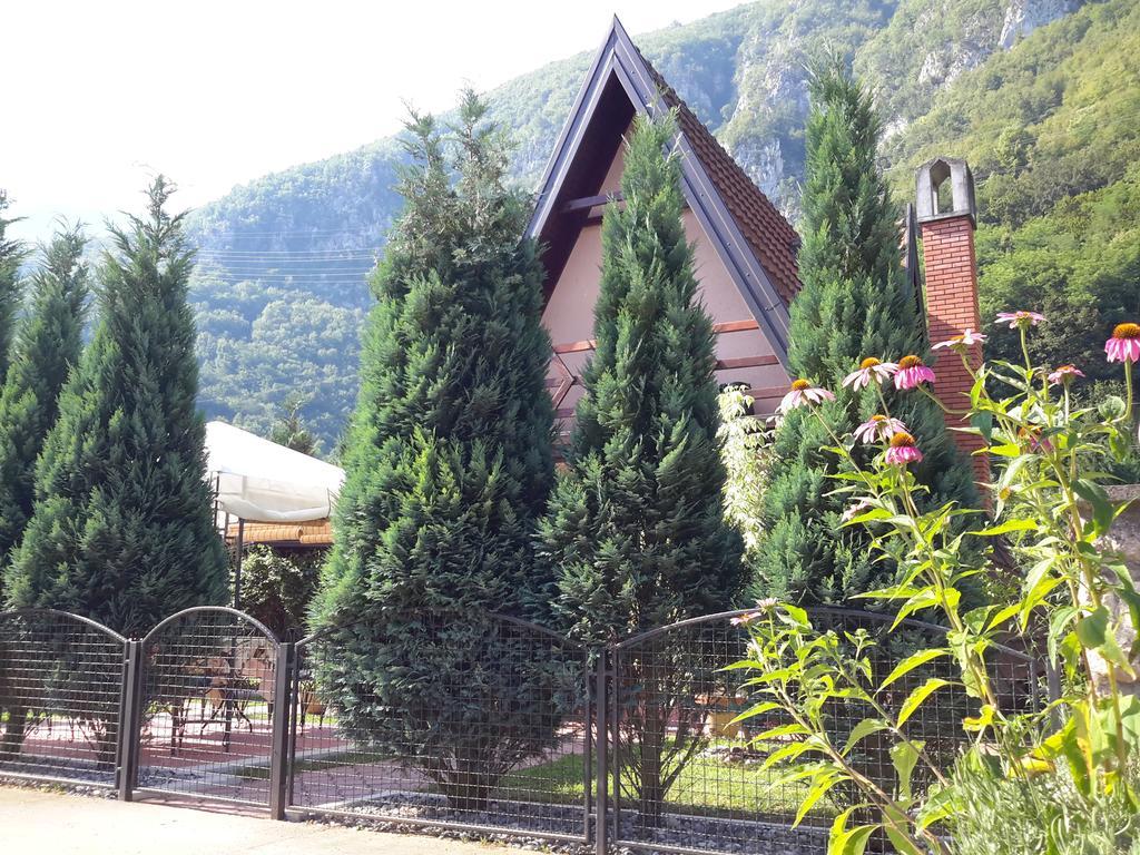 Viola I Detelina Apartments Perucac Buitenkant foto